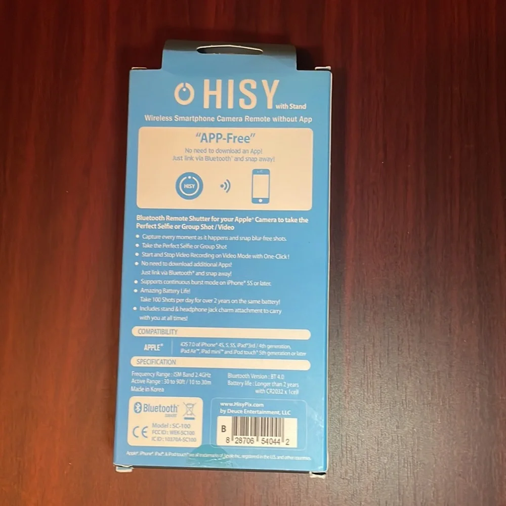 NWOT, Hisy IPhone camera remote